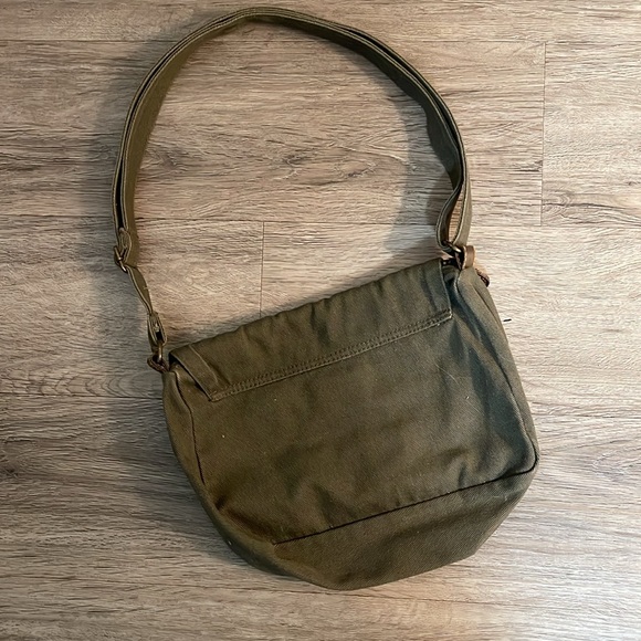 New Utility Purse crossbody and/or shoulder Bag BNIP - Picture 4 of 5